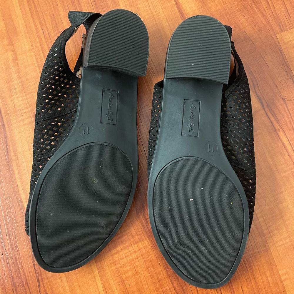 Cute Shoes - Picture 3 of 4